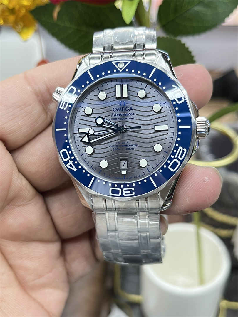wc_upload_0001-39-1.jpg Omega Seamaster Diver 300M 42mm Grey Dial Replica – VSF 1:1 Homage - Image 1