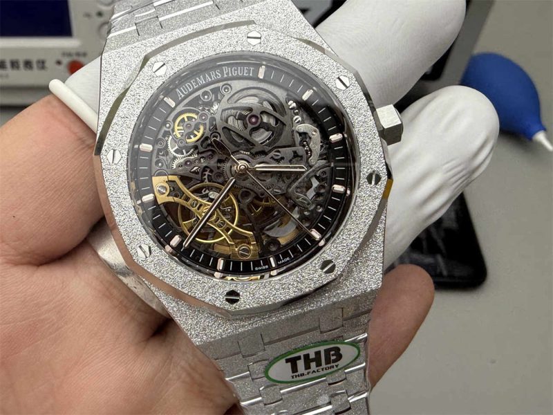 Audemars Piguet Royal Oak 15407 Frosted Gold 1:1 Replica Watch - Image 2