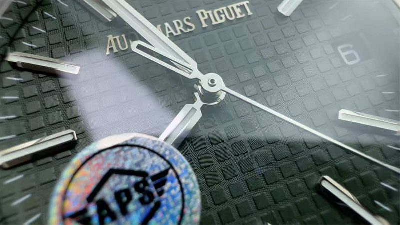 Audemars Piguet Royal Oak 15510ST Green 41mm APS 1:1 Replica Watch - Image 2