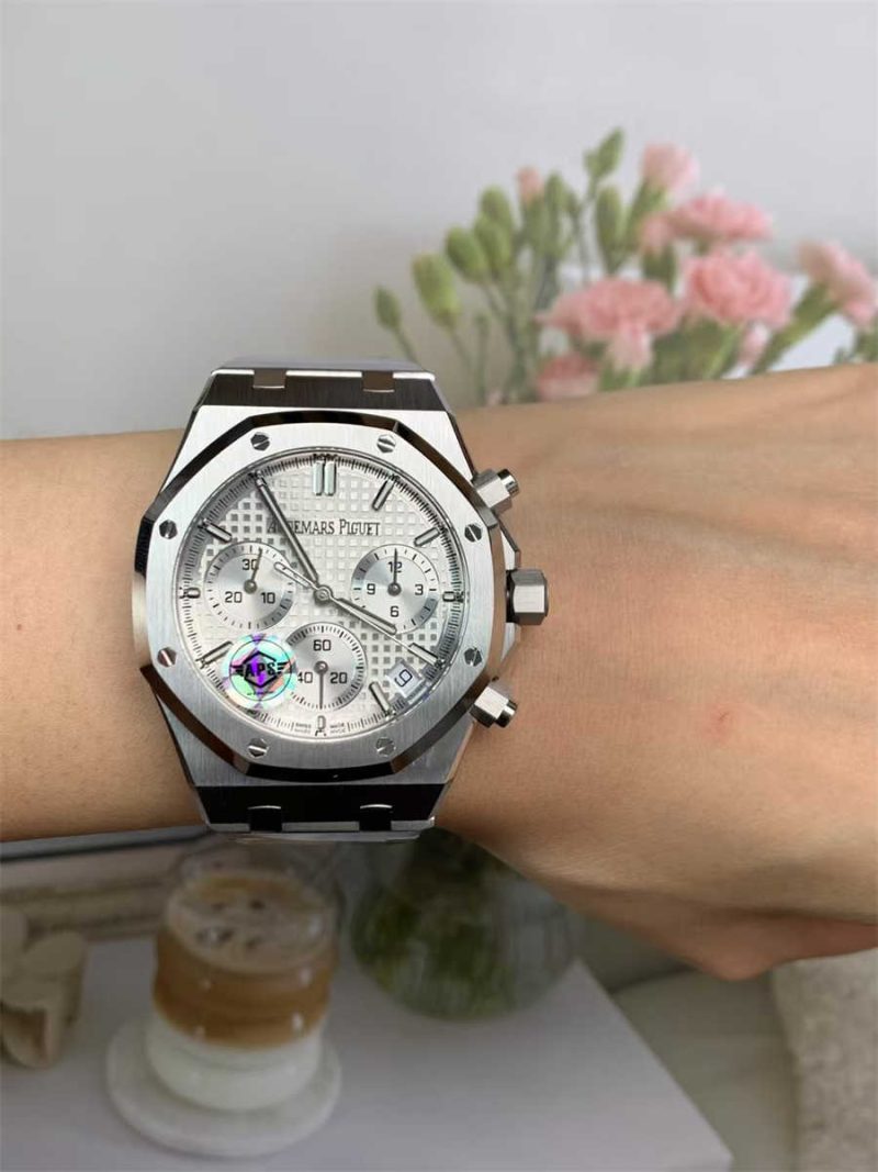 Audemars Piguet Royal Oak 26240ST Chronograph 41mm 1:1 Replica by APS - Image 2
