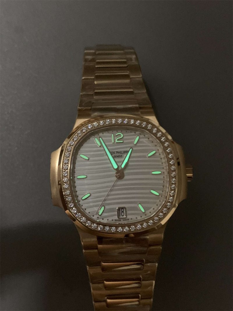 Patek Philippe Nautilus 7118/1200R Ladies Replica Rose Gold & Diamonds by 3K Factory - Image 2