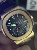 Patek Philippe Nautilus 5712GR-001 Rose Gold Moonphase 1:1 Replica Watch - Image 2