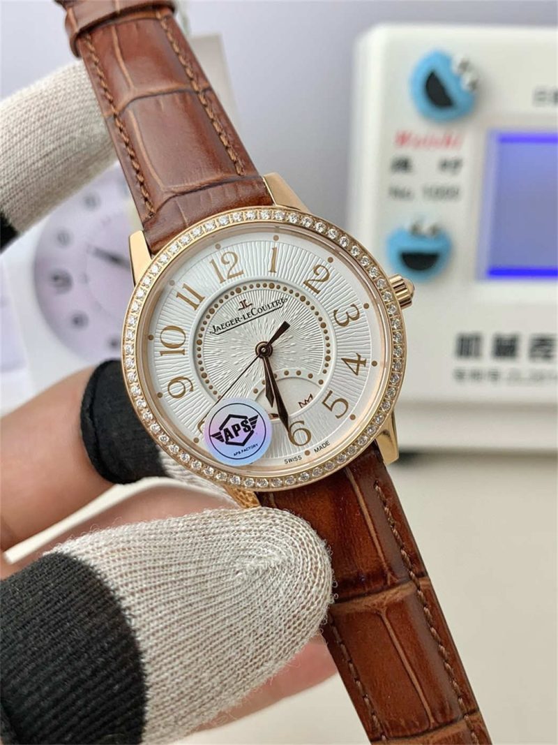 Women’s Watch Rendez-Vous Night & Day Q3442440 Rose Gold 34mm 1:1 Replica - Image 2