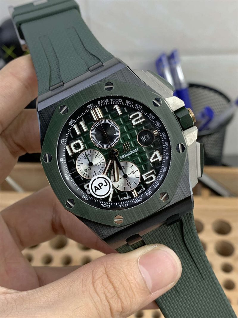 Audemars Piguet Royal Oak Offshore 26405CE.OO.A002CA.01 44mm Green Dial 1:1 Replica - Image 3