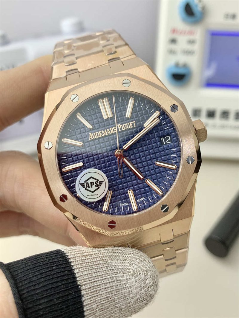 Audemars Piguet Royal Oak 15510OR.OO.1320OR.03 41mm Blue Dial 1:1 Replica Homage Watch - Image 3