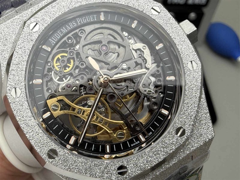 Audemars Piguet Royal Oak 15407 Frosted Gold 1:1 Replica Watch - Image 3
