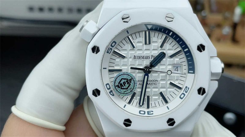 Audemars Piguet Royal Oak Offshore 15707CB.OO.A010CA.01 White Ceramic 1:1 Replica - Image 3