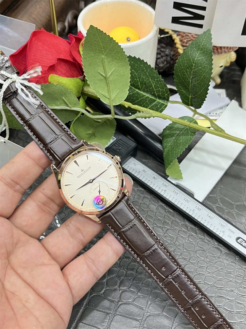 Jaeger-LeCoultre Master Ultra Thin 1212510 1:1 Replica APS Factory 39mm Rose Gold - Image 3