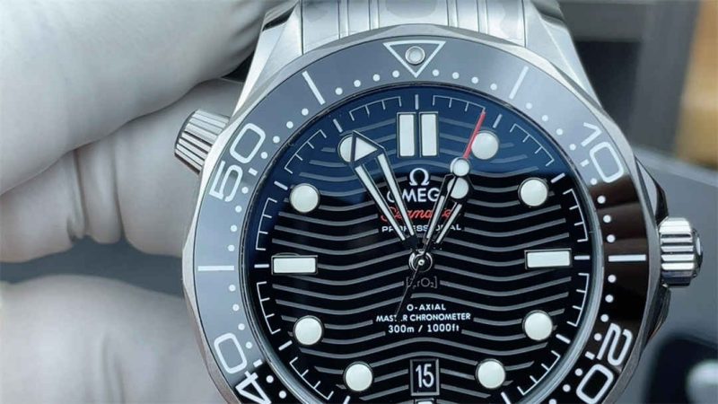 Omega Seamaster Diver 300M 42mm 1:1 Replica – VSF Stainless Steel & Ceramic Diver - Image 3