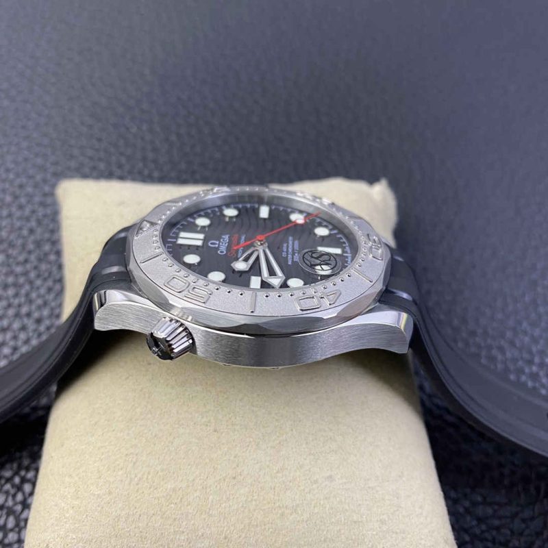 Omega Seamaster Diver 300M 42mm Grey Dial 210.30.42.20.06.001 1:1 Replica Watch - Image 3
