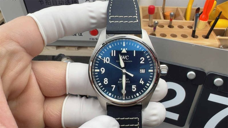 V7 IWC Mark XX Blue Dial Pilot Watch 1:1 Replica Homage - Image 3