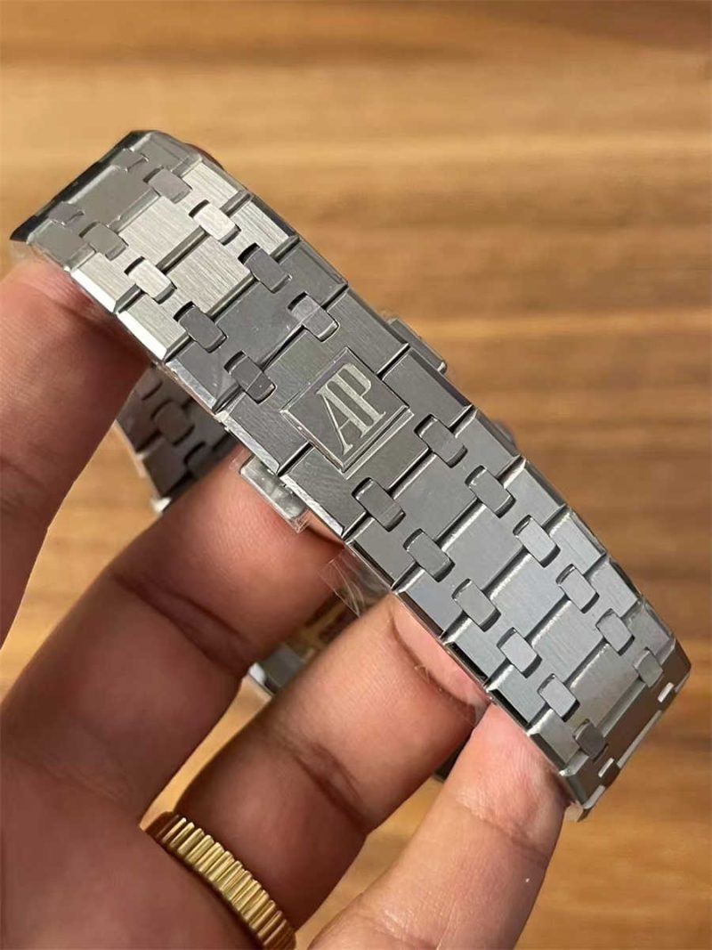 Audemars Piguet Royal Oak Chronograph 26240ST.OO.1320ST.06 41mm Flyback 1:1 Replica Homage - Image 4