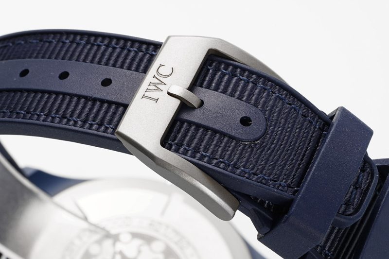 IWC Pilot Watch Automatic 41 IW328101 Blue Ceramic 1:1 Replica by ZF - Image 4