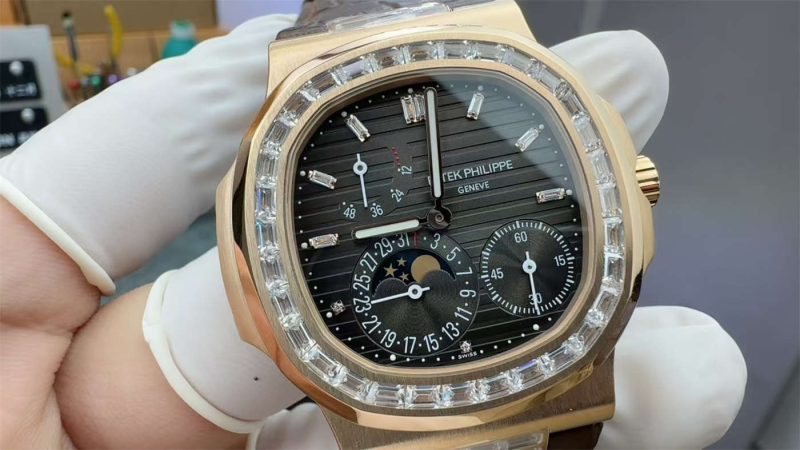 Patek Philippe Nautilus 5712GR-001 Diamond Replica – Custom PPF 1:1 Homage Watch - Image 5
