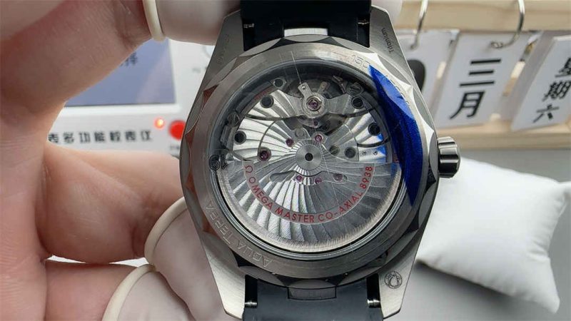 Omega Seamaster Aqua Terra Worldtimer 43mm 1:1 Replica – Ceramic Bezel, Rubber Strap - Image 5