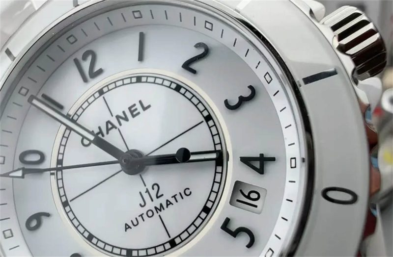 Cartier J12 White Ceramic H5700 38mm 1:1 Replica by BV Factory - Image 5