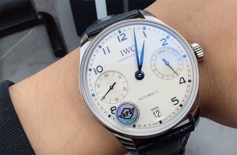 IWC Portugieser Automatic 7-Day IW500705 1:1 Replica by APS Factory - Image 5