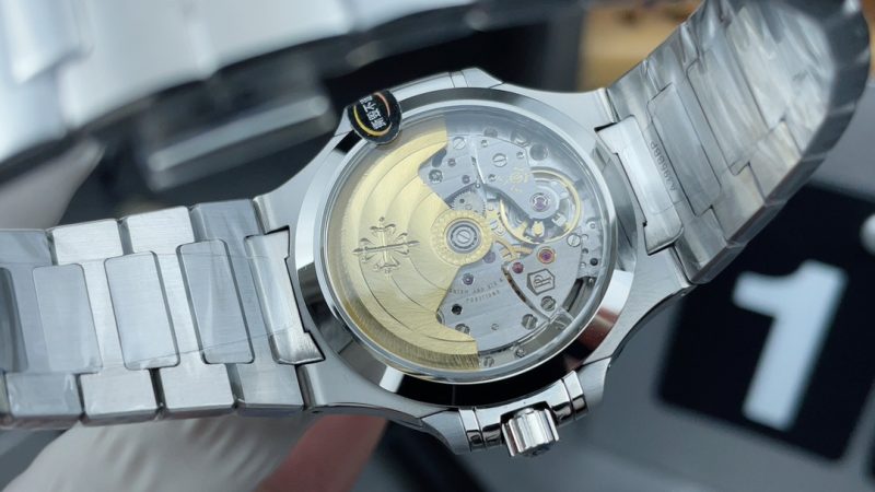 Patek Philippe Nautilus 7118/1200A-001 Blue Diamond Bezel Ladies 1:1 Replica - Image 6