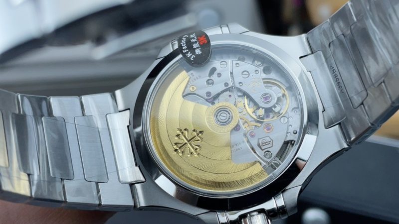 Patek Philippe Nautilus 7118/1A-010 Ladies 3K 1:1 Replica Watch - Image 6