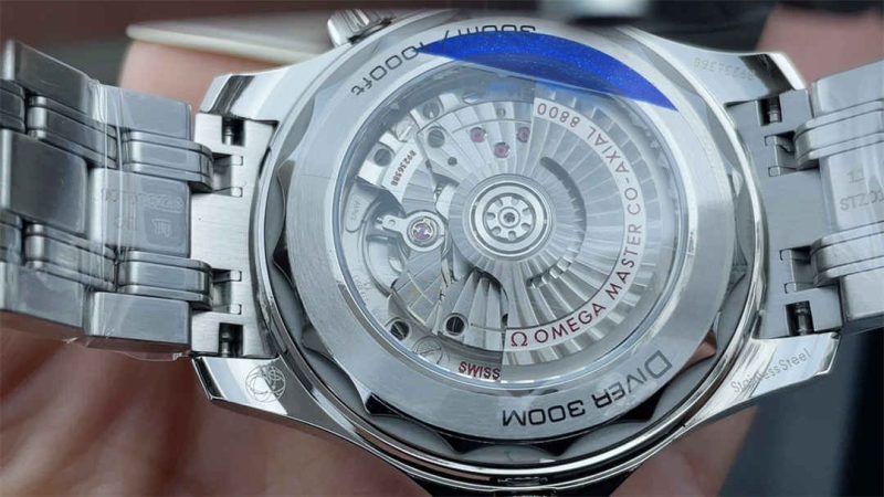 Omega Seamaster Diver 300M 42mm 1:1 Replica – VSF Stainless Steel & Ceramic Diver - Image 6