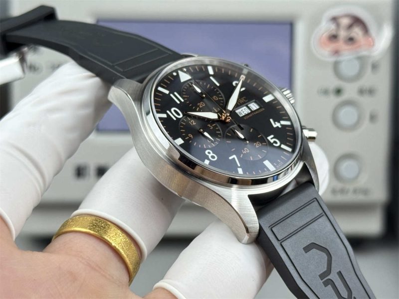 IWC Pilot Chronograph 41 IW378009 Replica – APXGP Limited Edition Style - Image 6