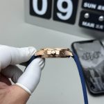 Patek Philippe Aquanaut 5261R-001 Replica – 39.9mm Rose Gold Annual Calendar - Image 7