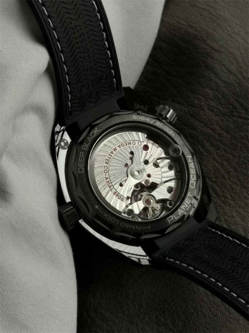Omega Seamaster Planet Ocean 600M Deep Black 45.5mm 1:1 Replica Diver Watch - Image 7