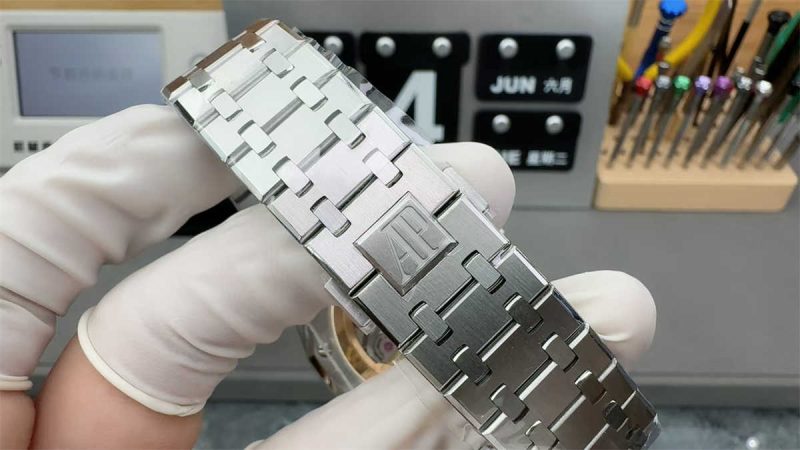 Audemars Piguet Royal Oak 26240ST.OO.1320ST.04 1:1 Replica Chronograph Royal Oak Selfwinding Chronograph 26240ST.OO.1320ST.04 - Image 7