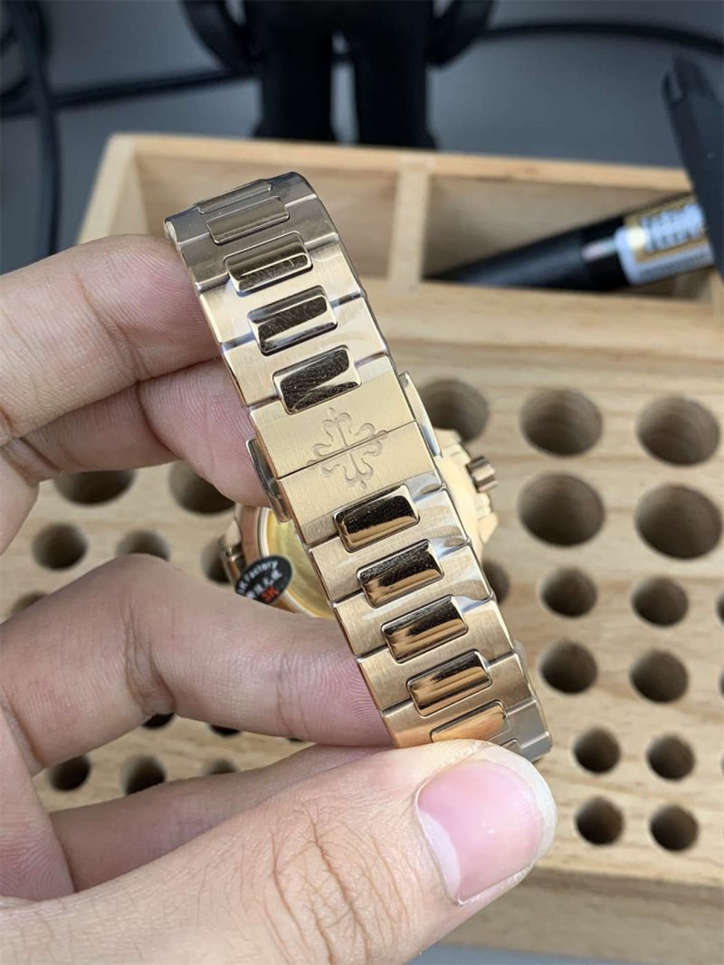 Patek Philippe Nautilus 7118/1200R Ladies Replica Rose Gold & Diamonds by 3K Factory - Image 8