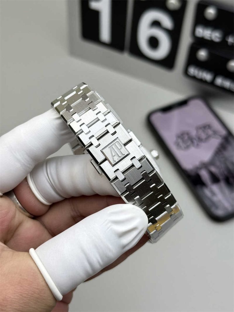 Audemars Piguet Royal Oak 15500ST 41mm 1:1 Replica Homage 15500ST.OO.1220ST.01 - Image 8