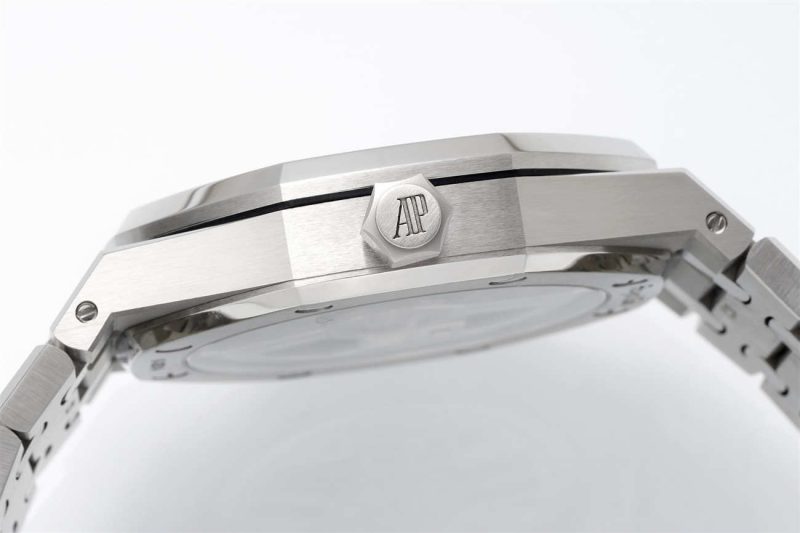 Audemars Piguet Royal Oak 15510ST Black 41 mm 1:1 Replica Watch - Image 8
