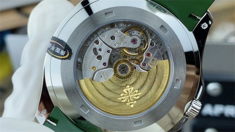 Patek Philippe Aquanaut 5168G Green Dial 42mm 1:1 Super Clone Replica Watch - Image 9