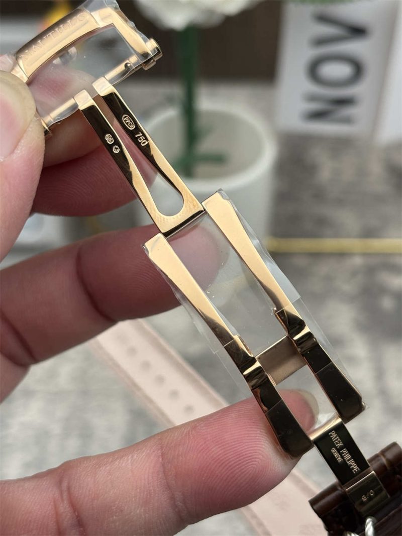Patek Philippe Nautilus 5712GR-001 Rose Gold Moonphase 1:1 Replica Watch - Image 9