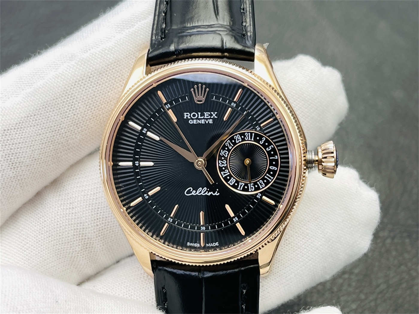 VR Factory Rolex Cellini Date Rose Gold Replica M50515-0010 39mm