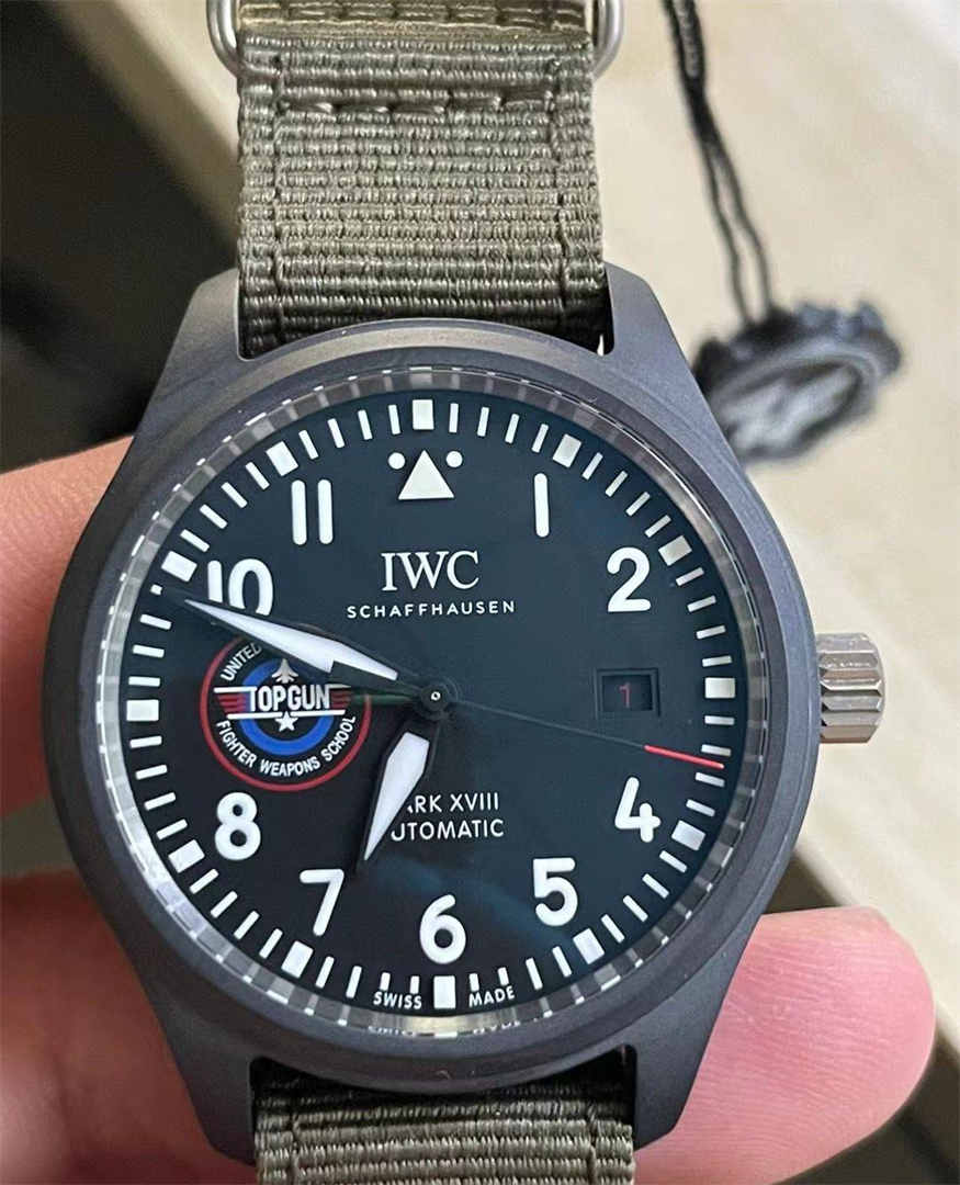 IWC Pilot’s Watch Mark XVIII TOP GUN SFTI IW324712 1:1 Replica by V7 Factory Pilot’s Watch Mark XVIII TOP GUN SFTI Edition IW324712