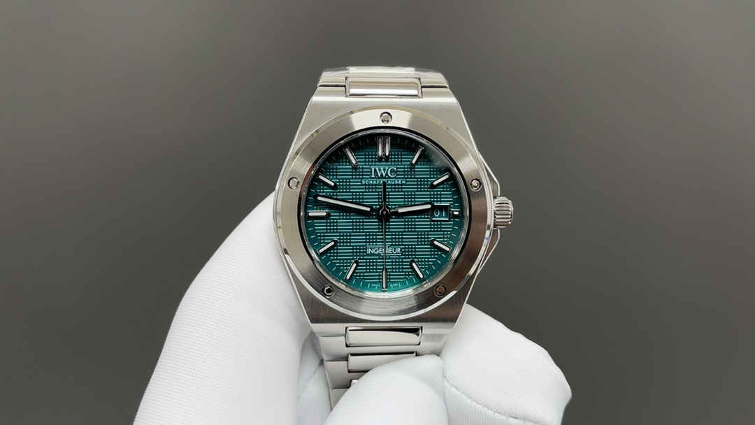 V7 IWC Ingenieur Automatic 40 IW328903 Aqua Dial 1:1 Replica