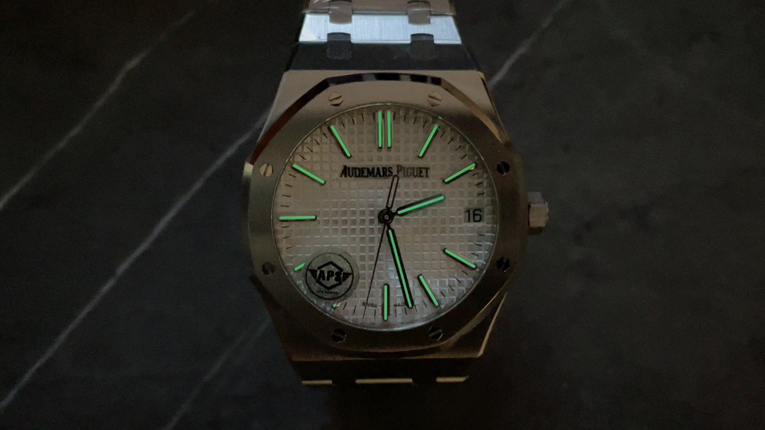 Audemars Piguet Royal Oak 15510ST 41mm White Dial 1:1 Replica Watch