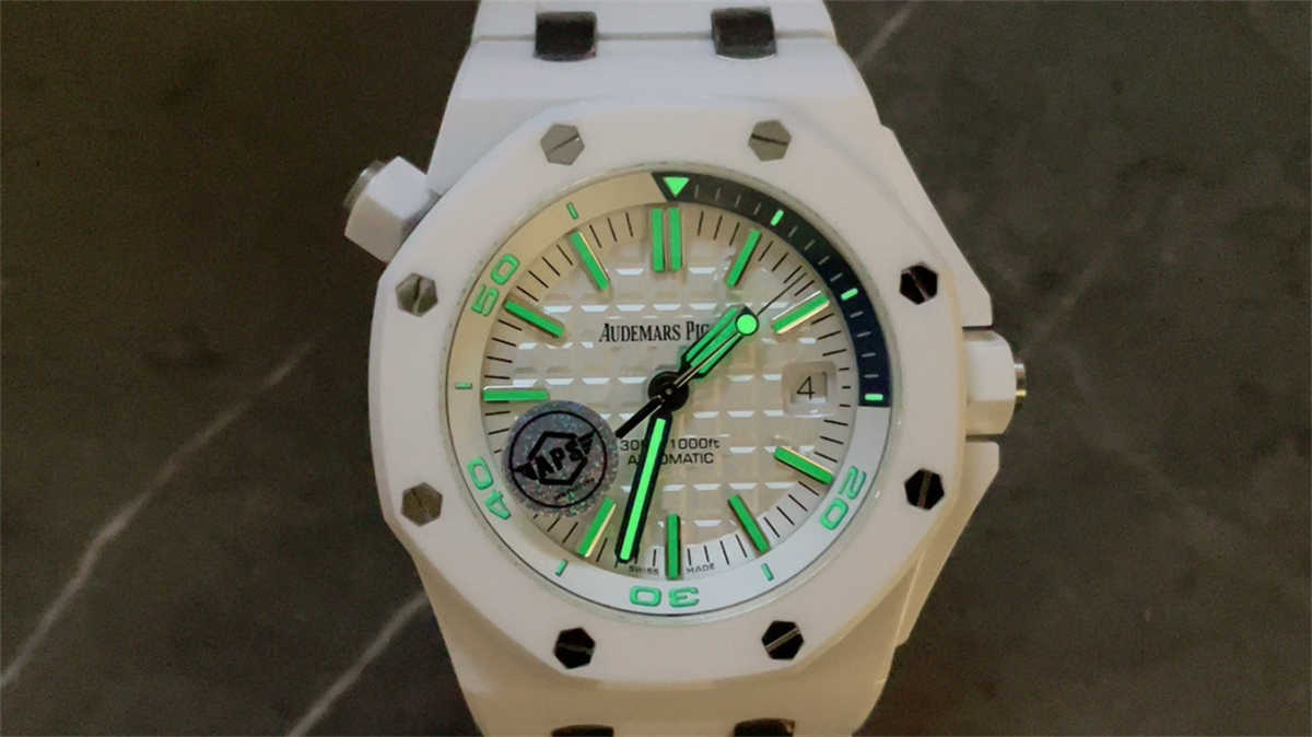 Audemars Piguet Royal Oak Offshore 15707CB.OO.A010CA.01 White Ceramic 1:1 Replica