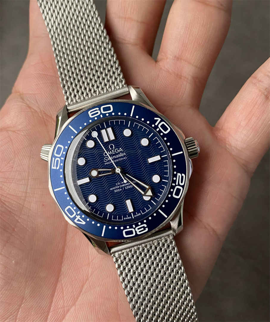 Omega Seamaster Diver 300M 60 Years of James Bond Homage VSF Seamaster 60th Replica