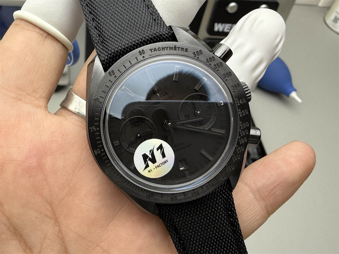 Omega Speedmaster 310.92.44.51.01.003 Dark Side of the Moon 1:1 Replica Chronograph 44.25mm