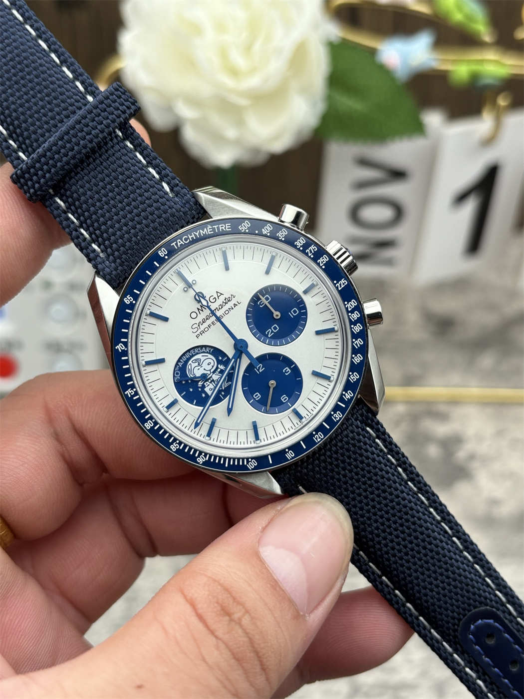 Omega Speedmaster Snoopy 310.32.42.50.02.001 1:1 Replica Silver Snoopy Manual Chronograph 42mm