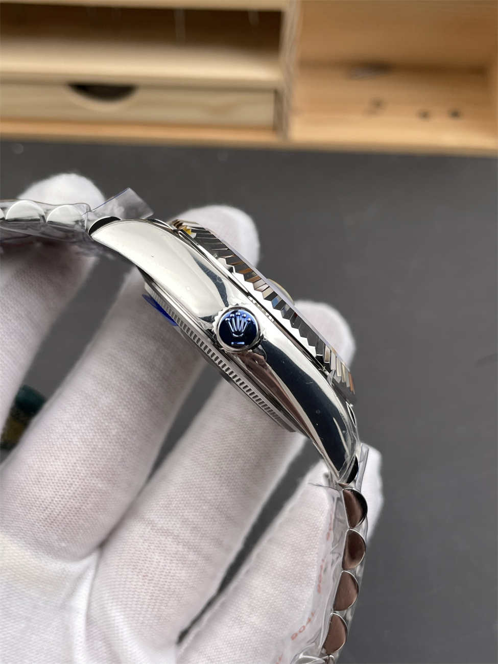 Rolex Sky-Dweller 336934 Blue Dial 1:1 Replica – 42mm Steel Jubilee