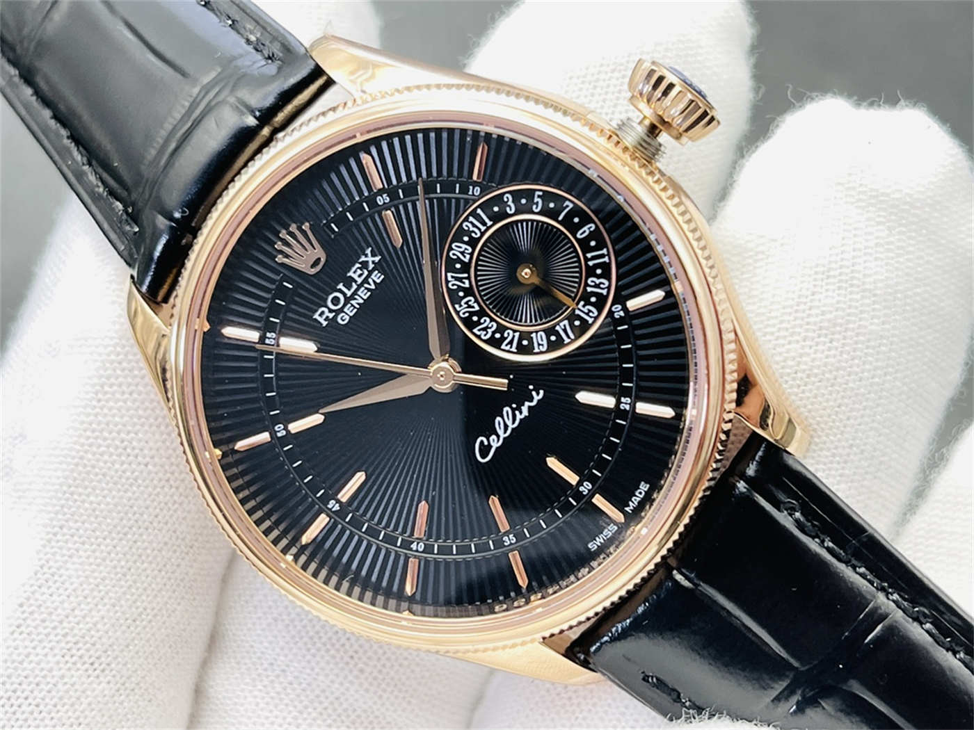 VR Factory Rolex Cellini Date Rose Gold Replica M50515-0010 39mm