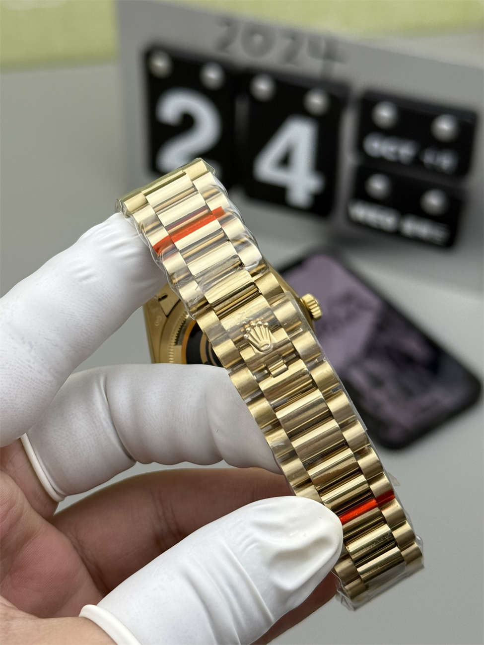Rolex Day-Date 36 128238 Green Roman Replica (QF Factory) – 158g Tungsten Gold