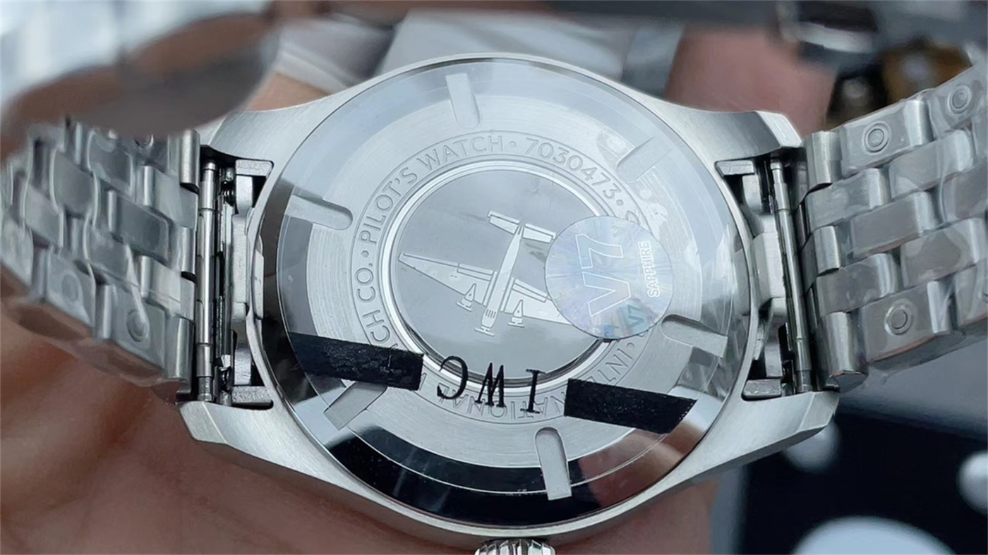 V7 Mark 20 IWC Pilot’s Watch Mark XX IW328208 1:1 Replica on Bracelet