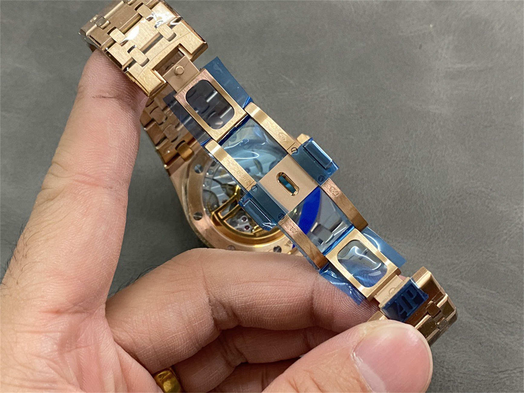 Audemars Piguet Royal Oak 15510OR 41mm Rose Gold Black Dial 1:1 Replica by APS Factory