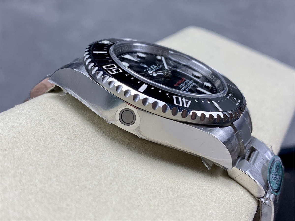 Rolex Sea-Dweller 126600 Replica – Premium 1:1 Homage Diver Watch