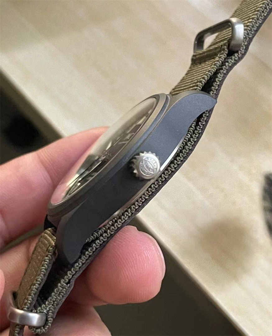 IWC Pilot’s Watch Mark XVIII TOP GUN SFTI IW324712 1:1 Replica by V7 Factory Pilot’s Watch Mark XVIII TOP GUN SFTI Edition IW324712