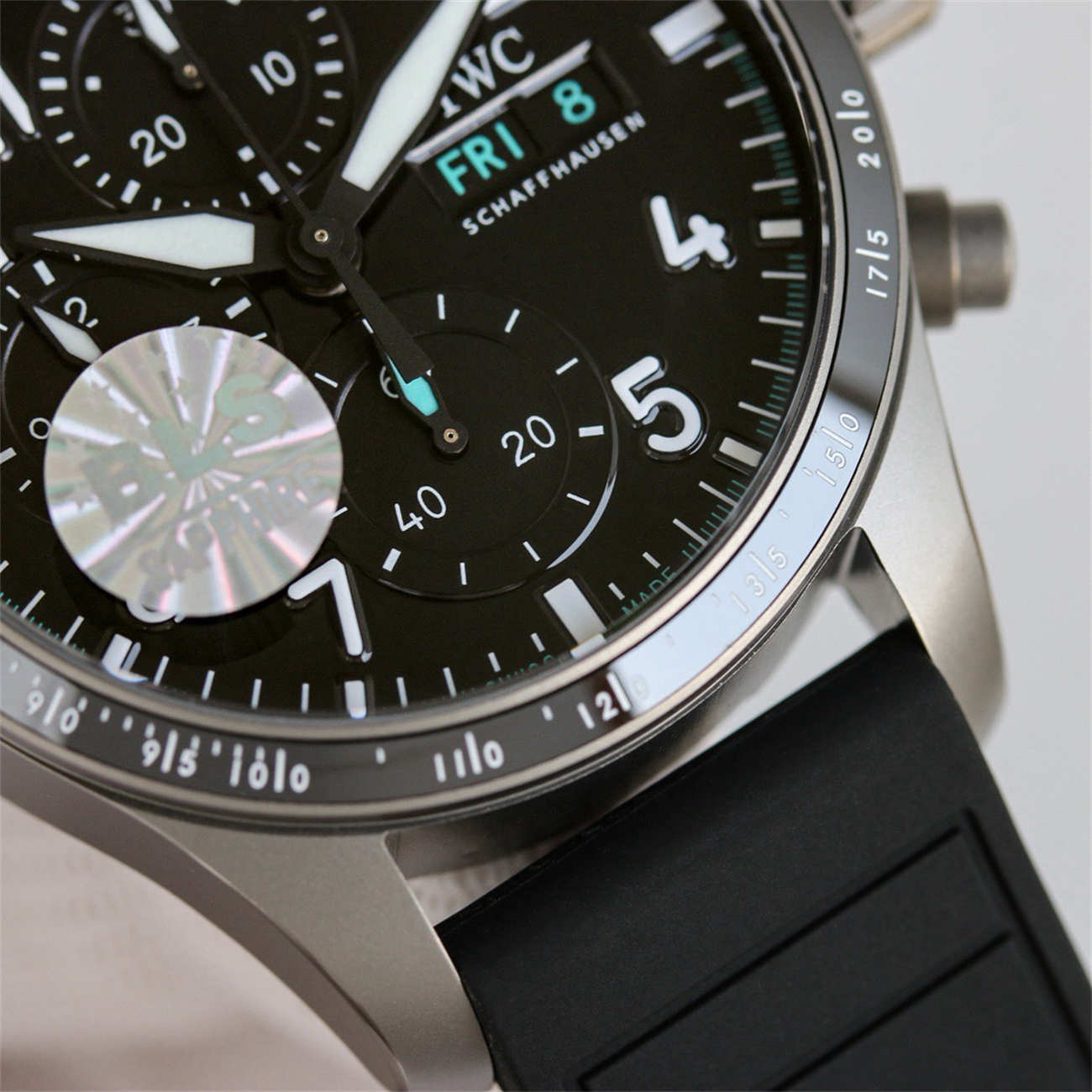 IWC Pilot’s Watch Chronograph 41 IW388306 Replica – Ceramic Bezel Racing-Inspired 41mm