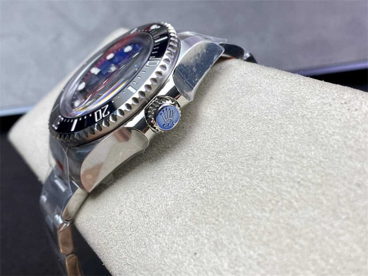 Blue Sea-Dweller 126600 Replica – Premium Gradient Blue Dial Diver 1:1 Super Clone